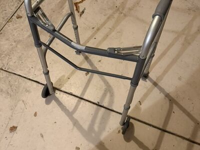 Walker With Skid Feet