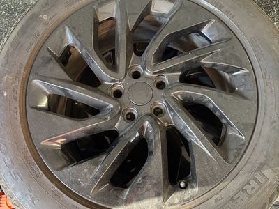 Land Rover Discovery 20” Wheels (4)