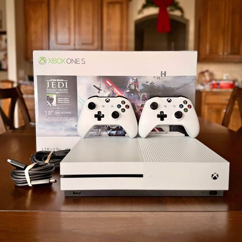 Xbox One S 1TB Console + Two Controllers + Original Box - excellent Conditon