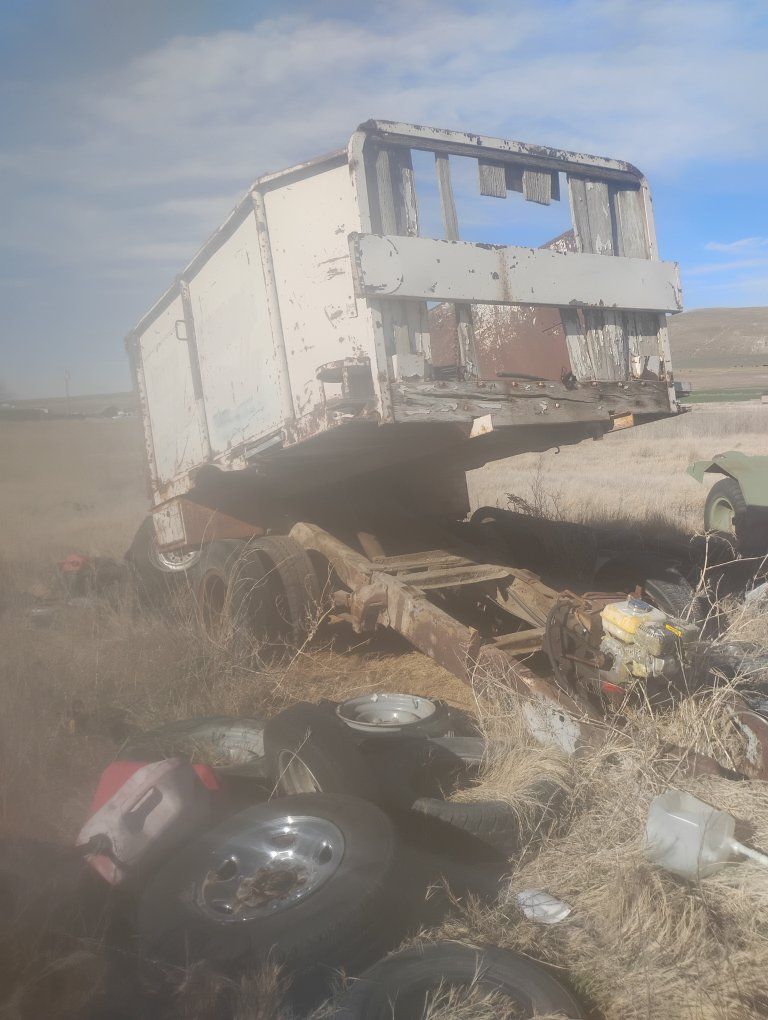 dump trailer