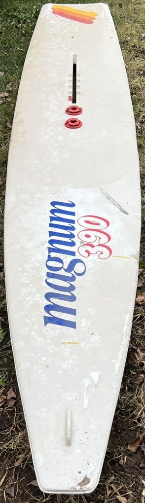 Magnum 390 Windsurf Board And Boom And Sail