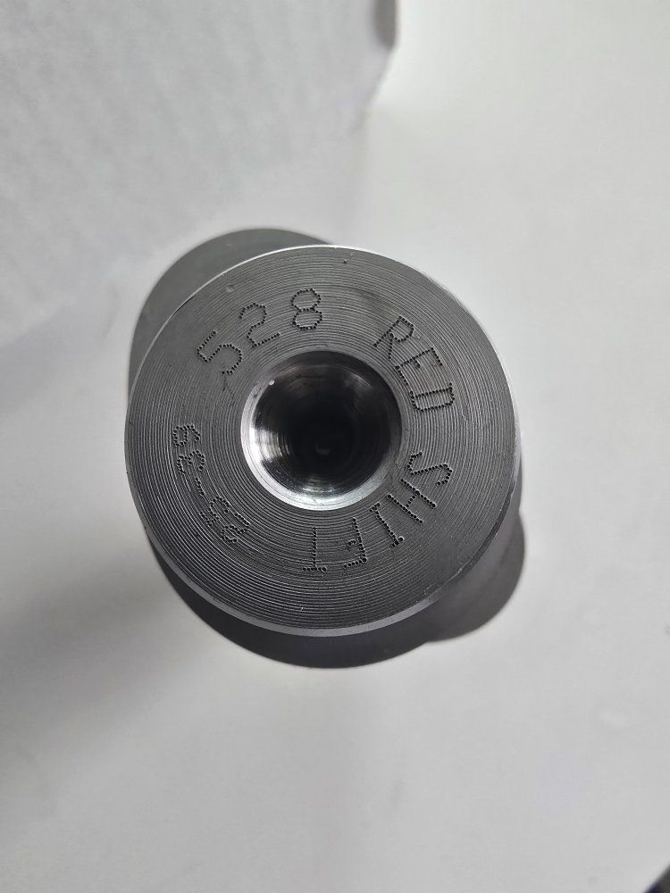 Red Shift Performance Camshaft 528 with Box