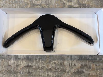 Land Rover Click and Hang Hanger