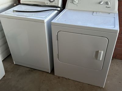 Washer dryer pair - super clean