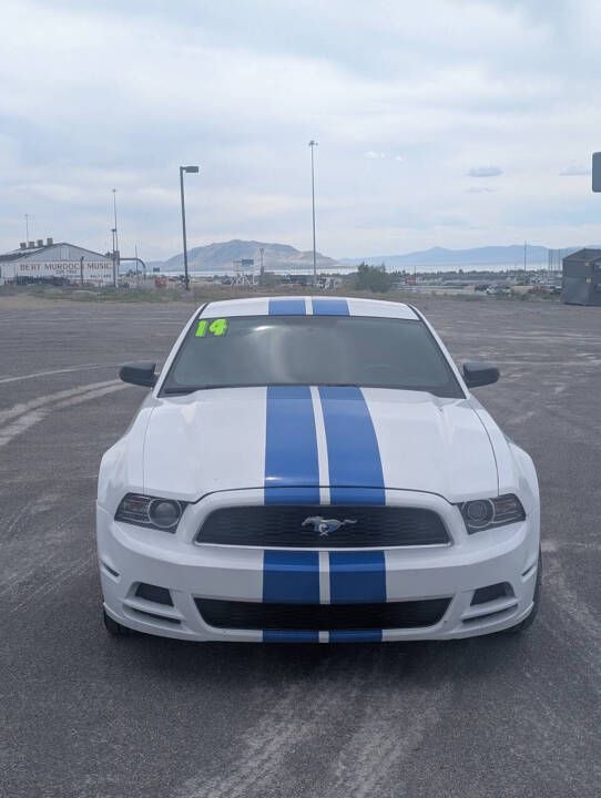 2014 Ford Mustang V6