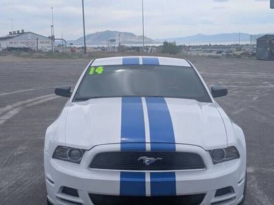 2014 Ford Mustang V6