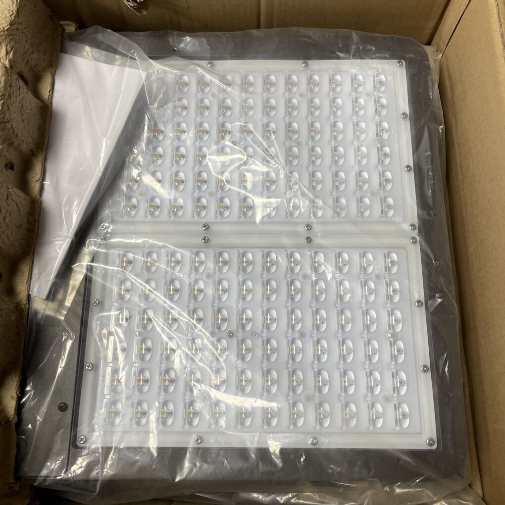 Maxlite LED Slim Area Light fixture