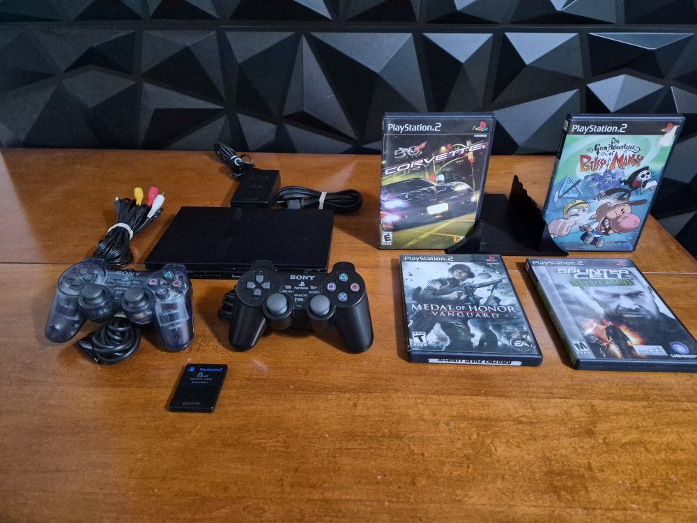 Sony PlayStation 2 Slim Console SCPH-70012 with 2 Controllers, Memory Card & 4 Games Bundle