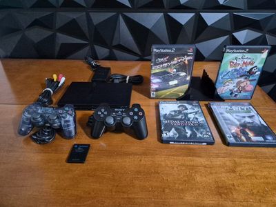 Sony PlayStation 2 Slim Console SCPH-70012 with 2 Controllers, Memory Card & 4 Games Bundle