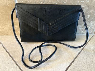 Vintage 1980s Black Leather Crossbody Purse