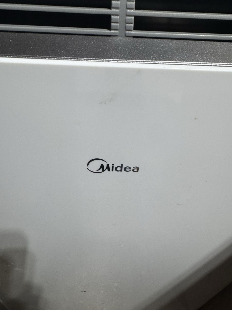Midea Portabla Ac