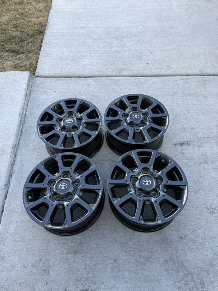 Toyota Tundra Sequoia Land Cruiser Rims 18”