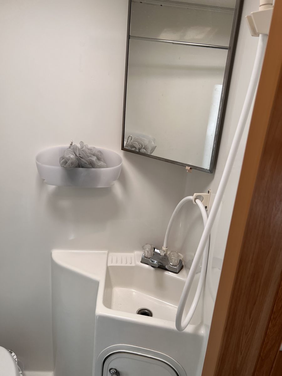 Main image 4