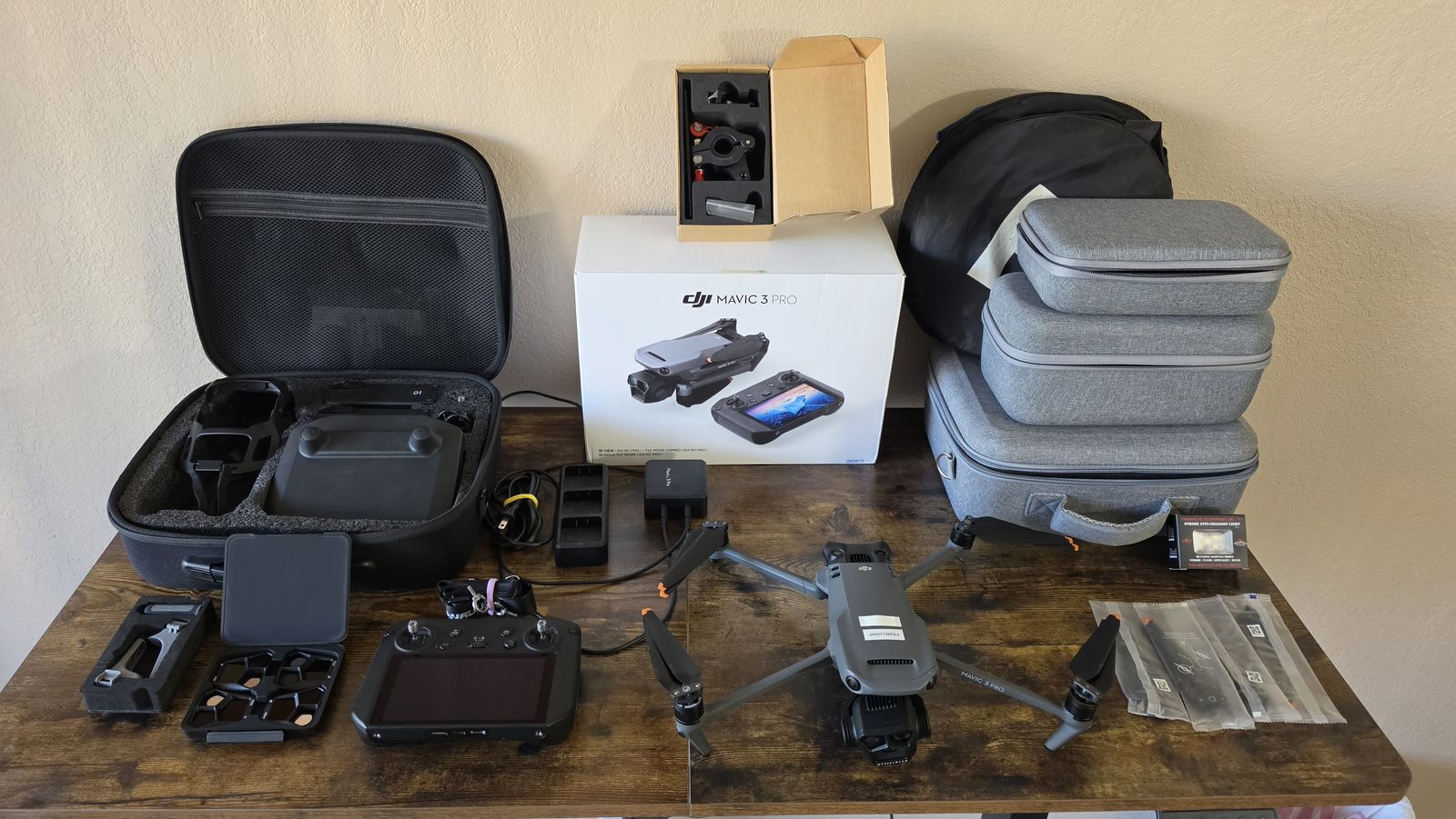 DJI Mavic 3 Pro