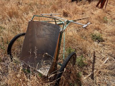 Vintage Metal Horse Cart / Sulky Trainer
