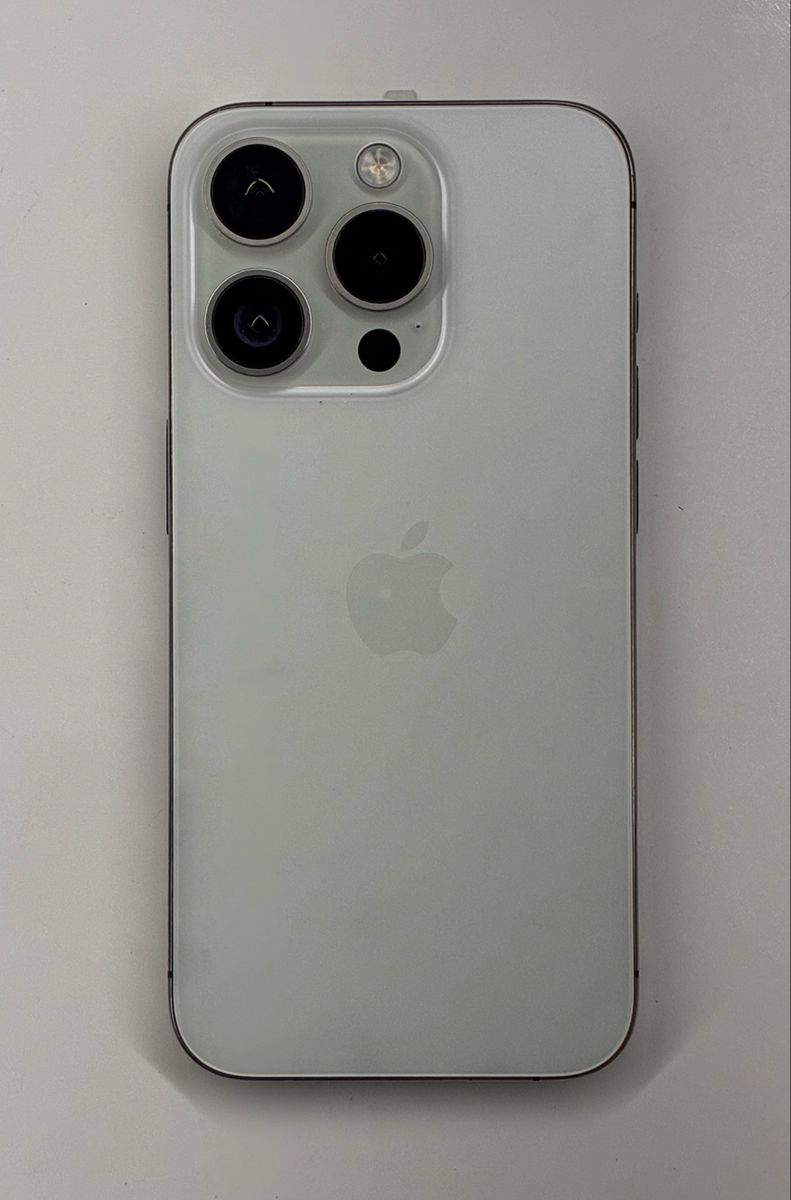 128 Gb iPhone 15 Pro Unlocked