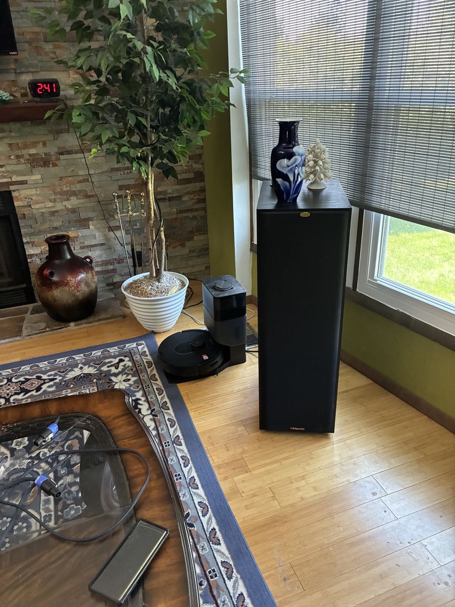 klipsch KG 5.5 XL tower speakers