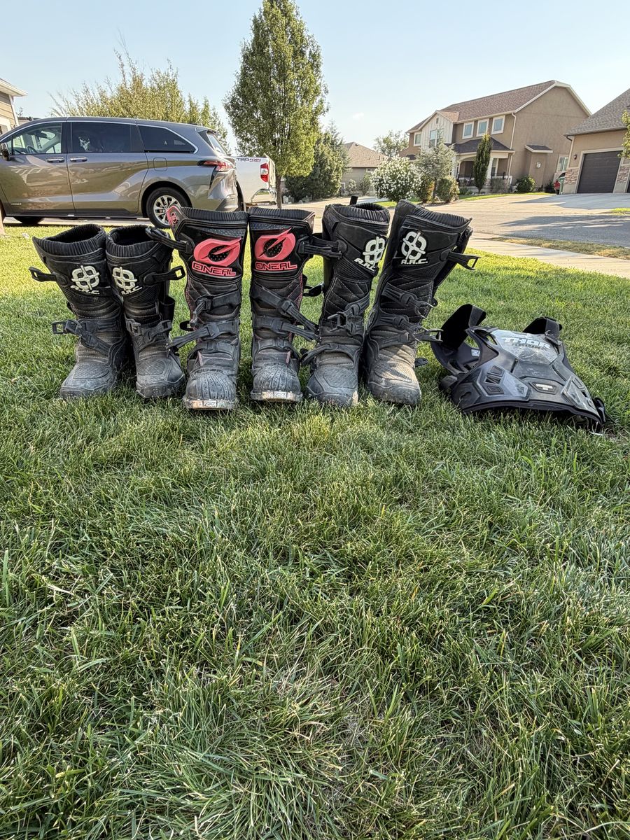 MX Dirt Bike Boots Bundle - O'Neal & A.R.C. Off-Road Boots