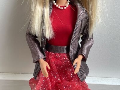 Barbie Working Woman Doll 1998 Talks