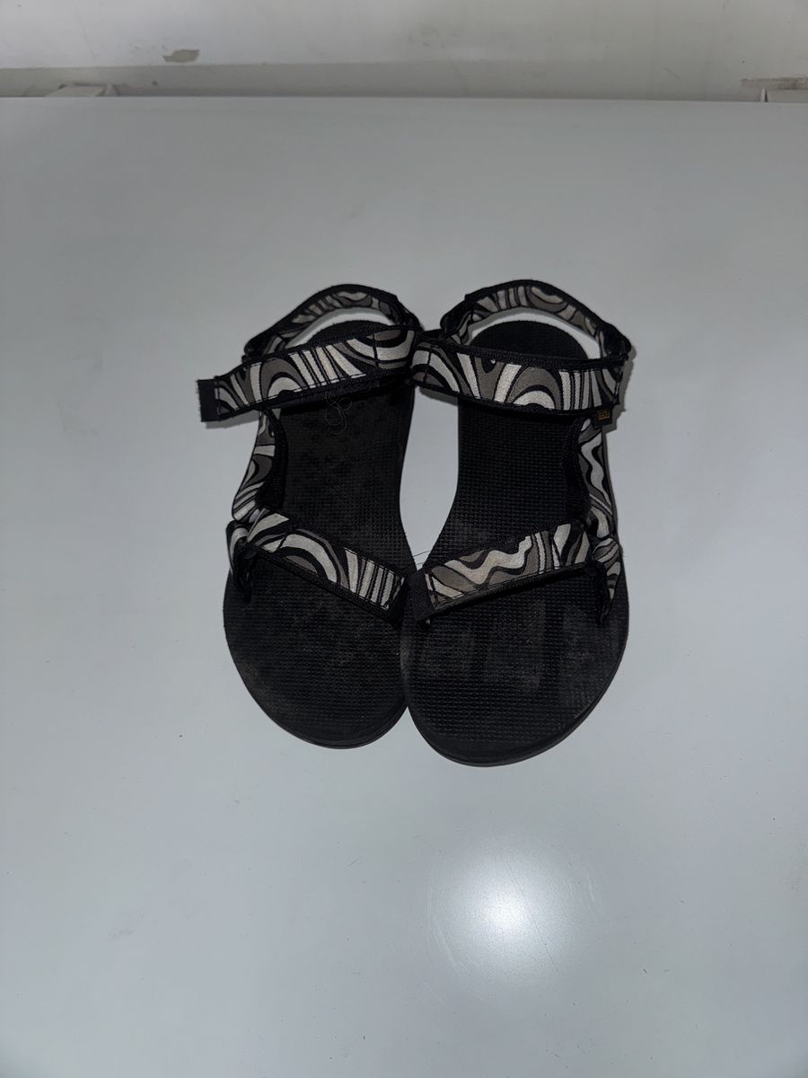 Girls teva sandals us 6