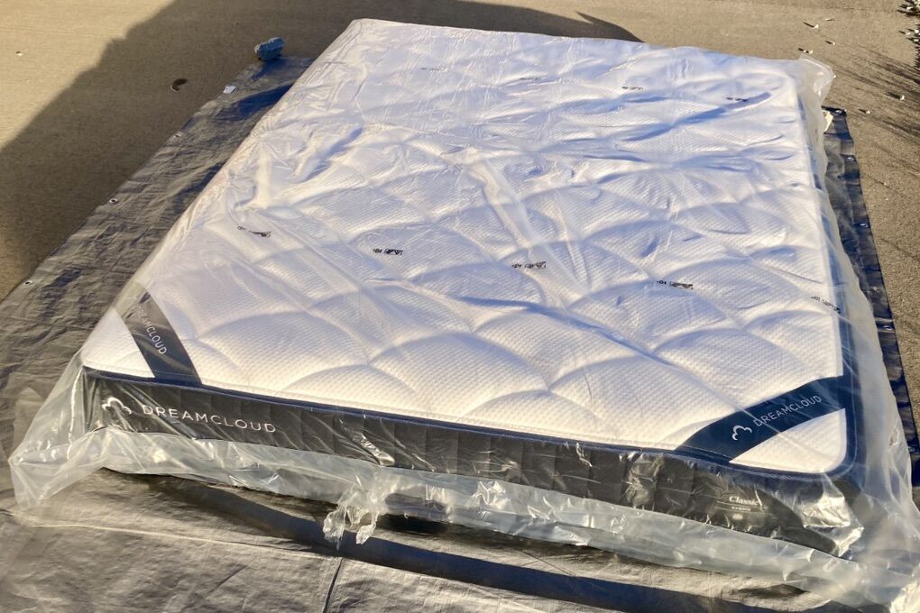 DreamCloud Classic Hybrid Mattress, Queen