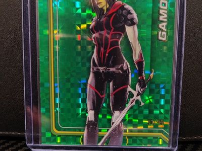 Topps Chrome Marvel Gamora Green Refractor Trading Card #040 (31/99)