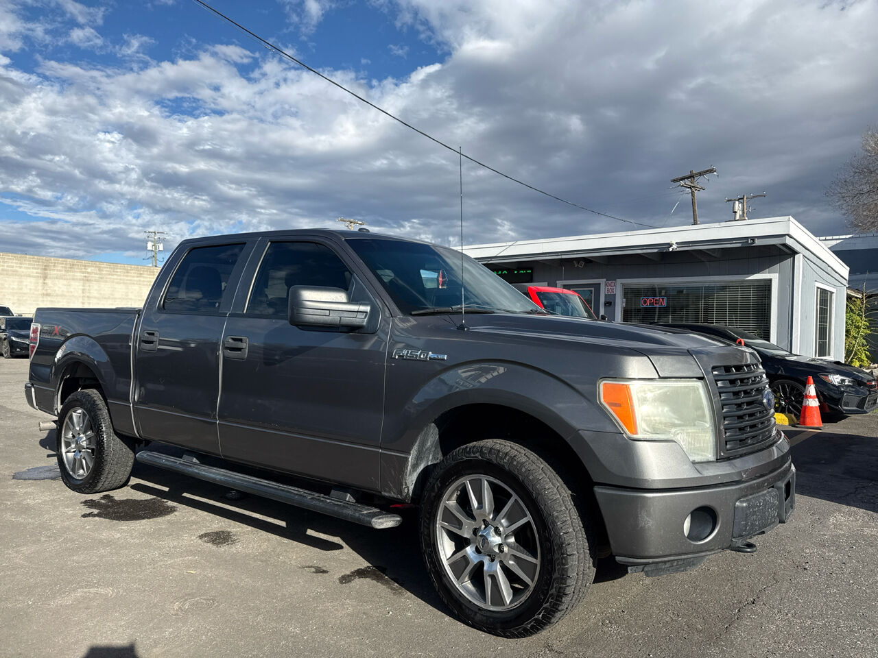 2014 FORD F150 STX
