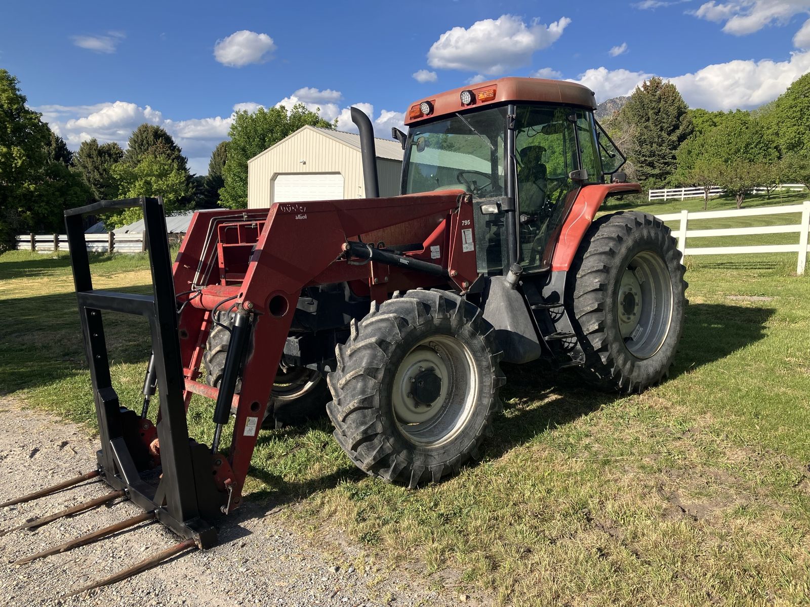 2000 Case mx120 tractor