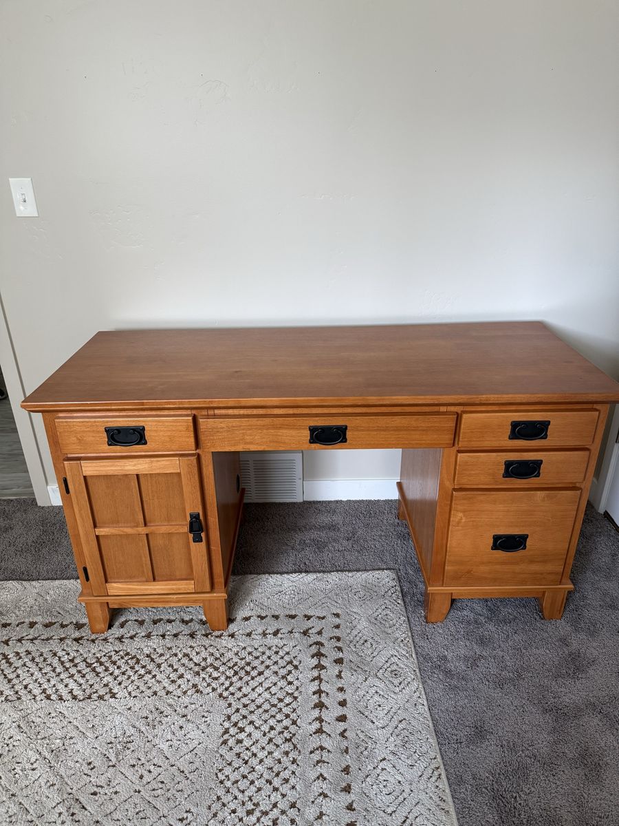 Oak Finish Wood Office Desk with Cabinet & Drawers - Home or Office Study Table