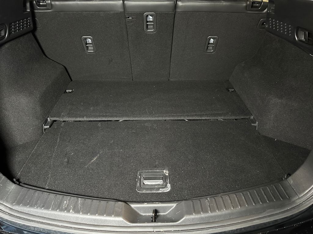 Main image 23
