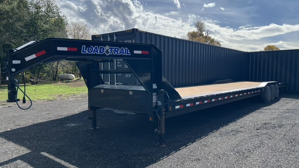 2022 Load Trail Triple Axle