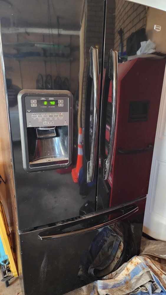 Maytag French Door Refrigerator 25cuft