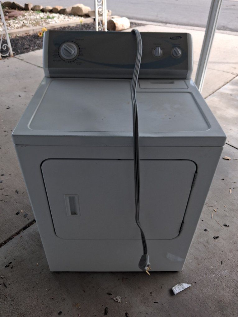 Electric dryer