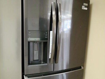 New Counter Depth Black Stainless French Door~1 Year Factory Warranty