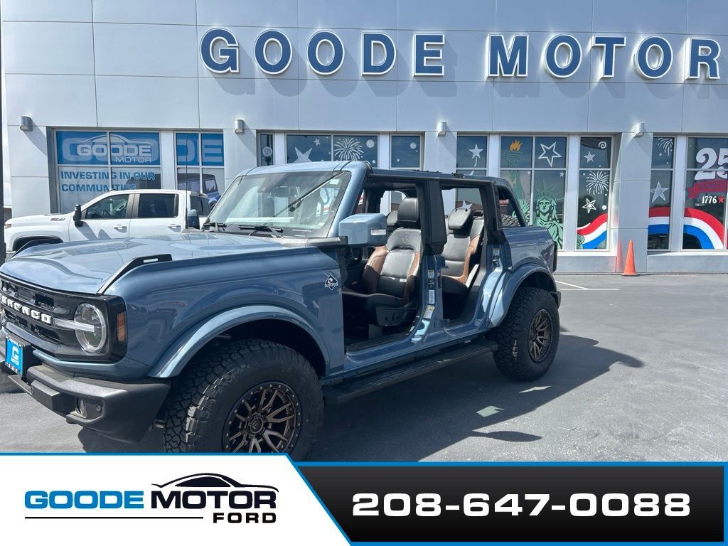 2024 Ford Bronco Outer Banks