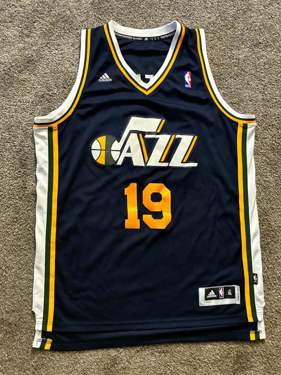 Adidas Utah Jazz Raja Bell Vintage #19 NBA Jersey Size XL
