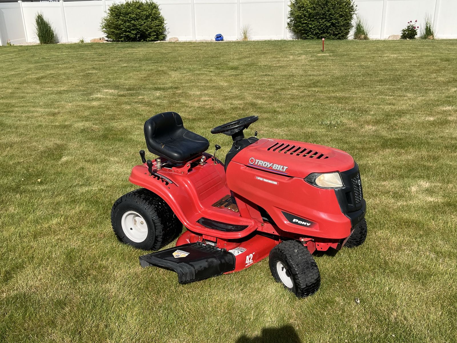 Troy Bilt riding lawnmower