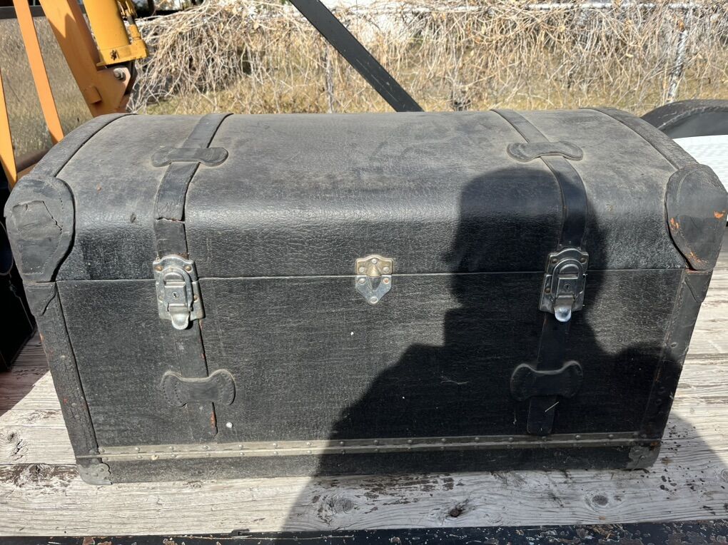 Antique Auto Trunk