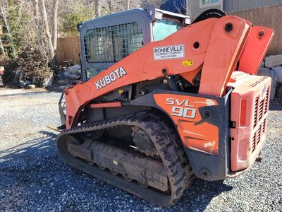 2014 Kubota SVL90-2 enclosed cab