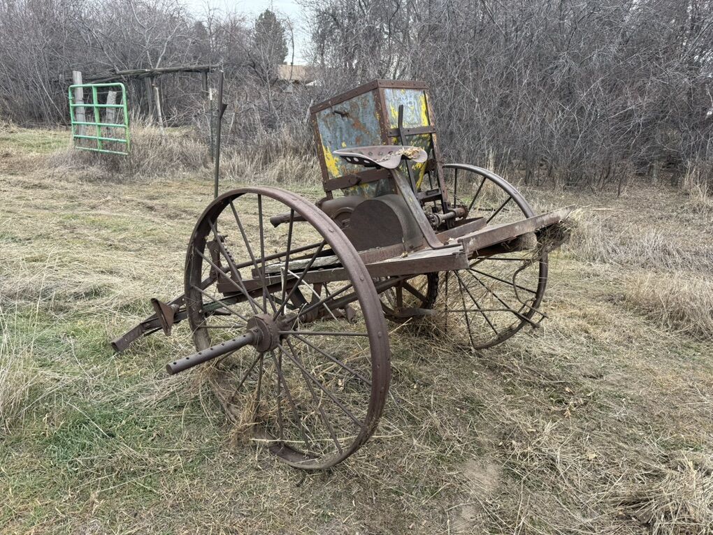 Antique Farm Seeder Or Fertilizer