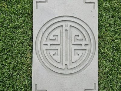 Decorative Garden Stepping Stone 12"x24"x1 wire reinforced.