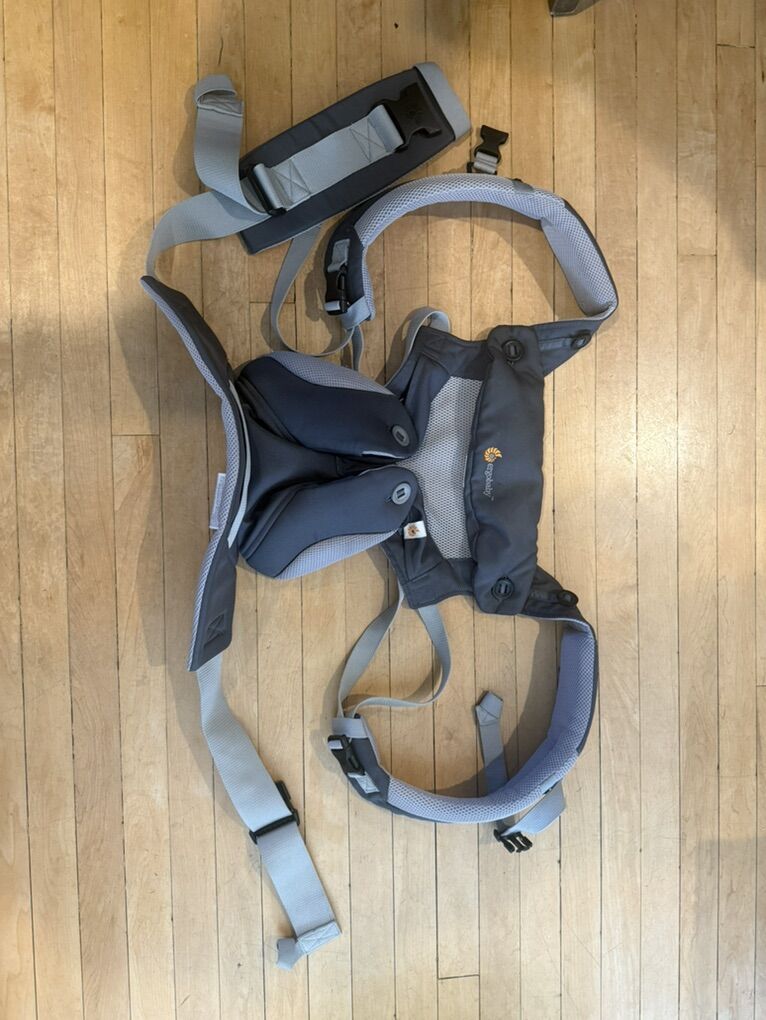 Ergobaby mesh carrier 360