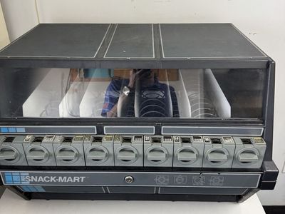 Snack-Mart 8-Column Countertop Vending Machine - Vintage Manual Snack Dispenser