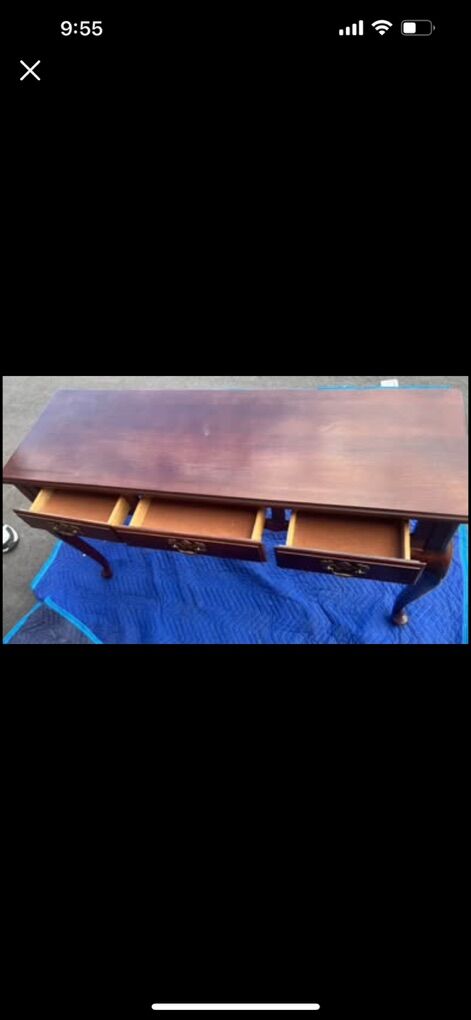 Queen Anne Style 3-drawer Console or Sofa Table