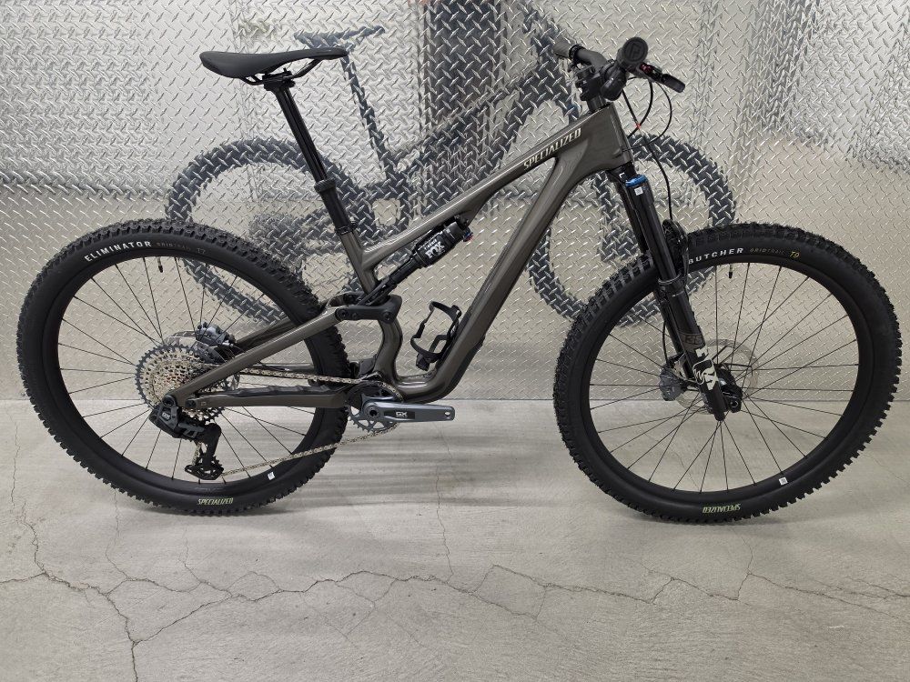 2025 Specialized Stumpjumper Expert S3 Medium Unridden