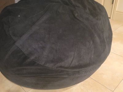 Large Black Velvet Bean Bag Chair - Comfortable Seating Solution