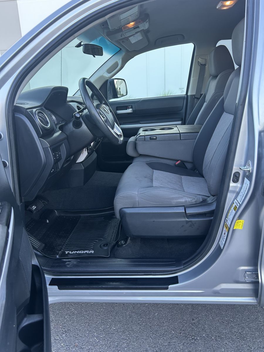 Main image 8