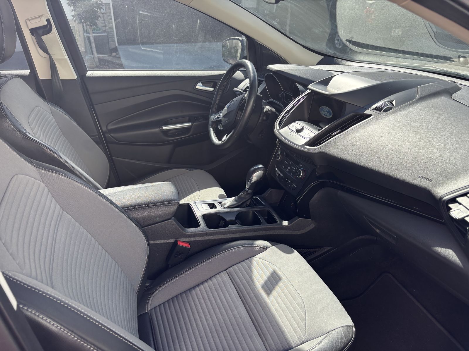 Main image 11
