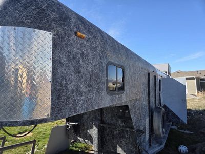 logan coach 4 horse trailer with living quarters