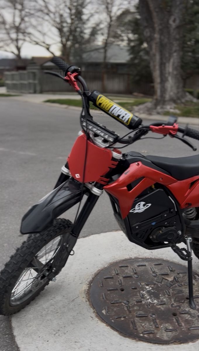 Mototec 60v 2000W Pro Electric Dirt Bike